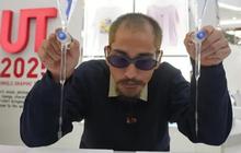 Bikin Pangling, 6 Potret Terbaru Bio One dengan Model Rambut Buzz Cut, Berjenggot dan Kumis Tebal hingga Disebut Kakek-Kakek
