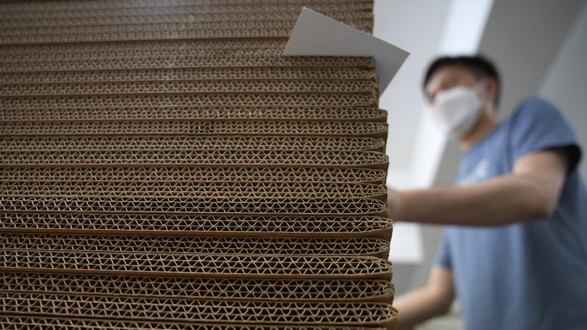Pemerintah Tarik Bea Masuk Antidumping Kertas Karton Dupleks dari 3 Negara