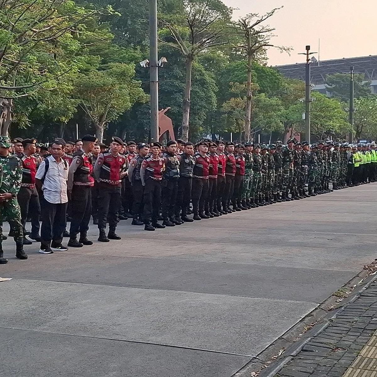 Pengamanan Berlapis Eksekusi Hotel Sultan