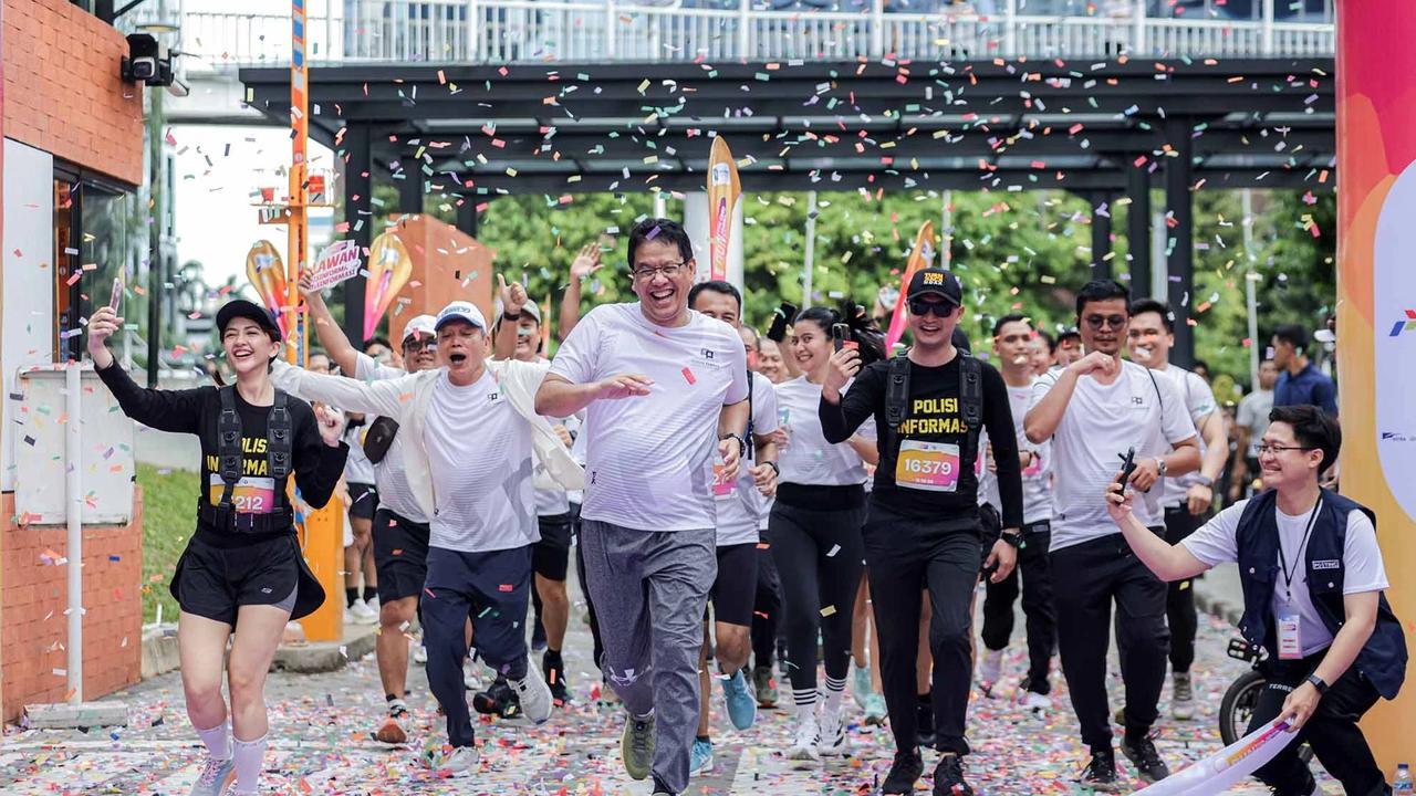 FOTO: Serunya Run for Good Journalism 2025 Bareng Menkeu Purbaya