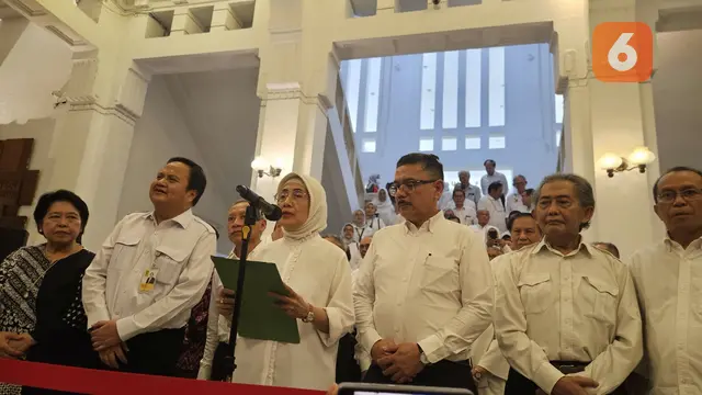"Salemba Berseru", Guru Besar FKUI kritik kebijakan Kemenkes yang dinilai turunkan mutu pendidikan dokter dan layanan kesehatan di Indonesia. (Foto: Aditya Eka Prawira/Liputan6.com)