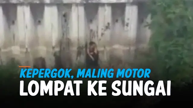 VIDEO: Kepergok Warga, Maling Motor Lompat ke Sungai