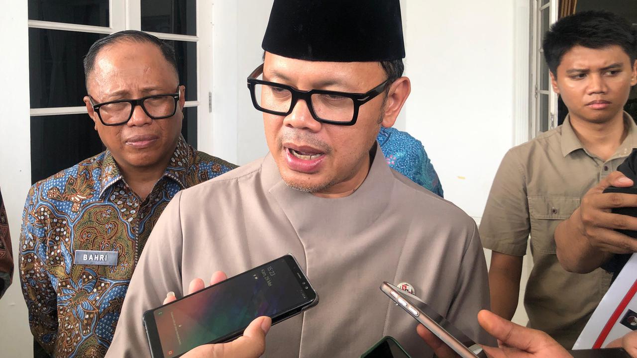 Wamendagri Beberkan Alasan Retret Kedua Kepala Daerah Tak Digelar di Akmil Magelang