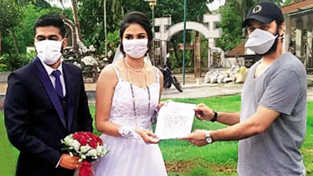 Pengantin Ini Sumbangkan Matras dan Tabung Oksigen Untuk Pasien COVID-19
