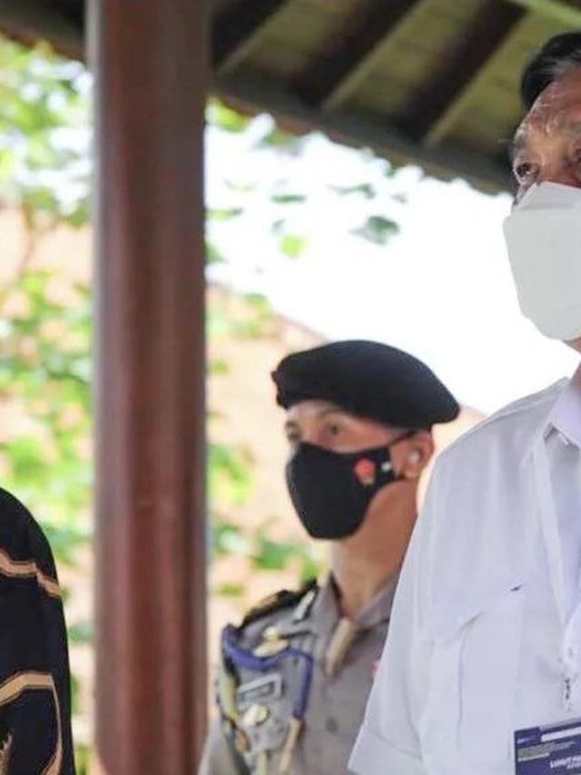 Menteri Koordinator Bidang Kemaritiman dan Investasi (Menko Marves) Luhut Binsar Pandjaitan juga mengucapkan selamat dan mendoakan Presiden Jokowi di hari ulang tahunnya.