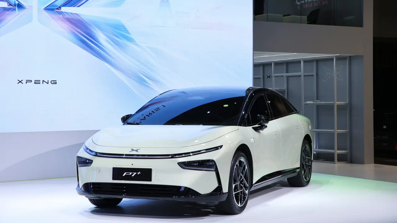 Xpeng P7+ (Xpeng)