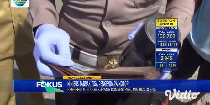 VIDEO: Minibus Tabrak 3 Motor di Ngawi, Seorang Pengendara Tewas