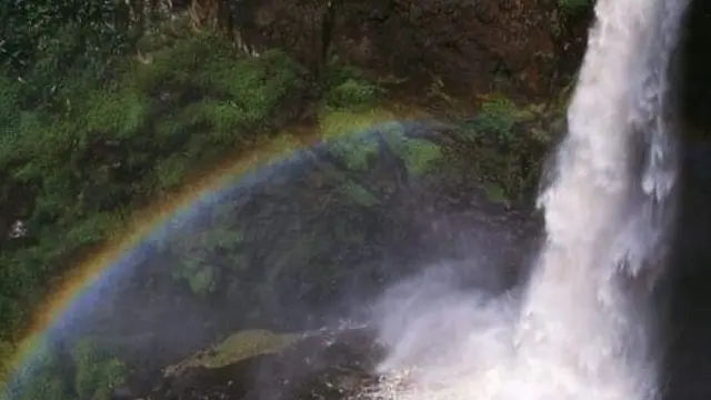 Air Terjun Telun Berasap Kerinci