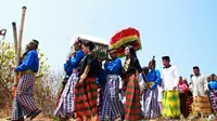 Ritual Patorani di Galesong, Kabupaten Takalar, Sulawesi Selatan. (Liputan6.com/Eka Hakim)‎