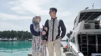 Nathalie Holscher dan Frans Faisal Makin Kompak Kenakan Baju Warna Senada Bak Sepasang Kekasih