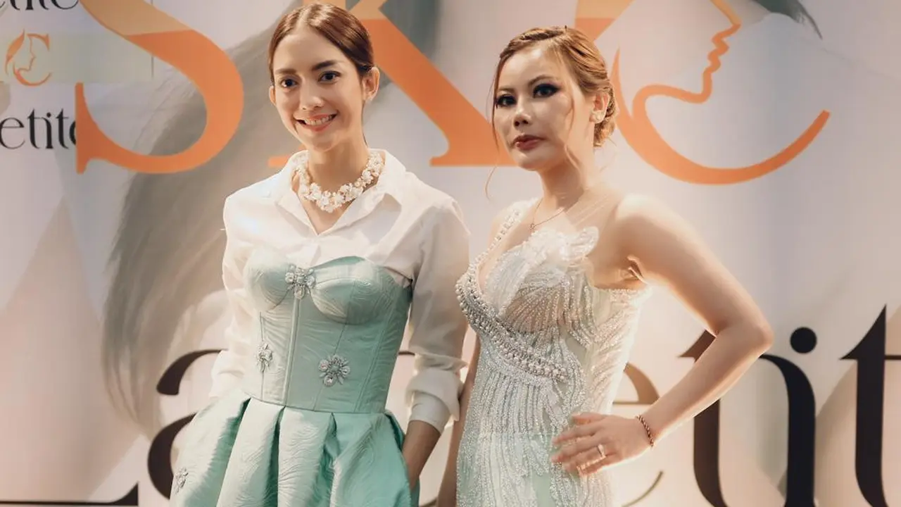 Ririn Dwi Ariyanti bersama dr. Siska Khair