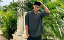 6 Potret Afgan Ganteng Maksimal Pakai Outfit Sentuhan Religius yang Jarang Tersorot