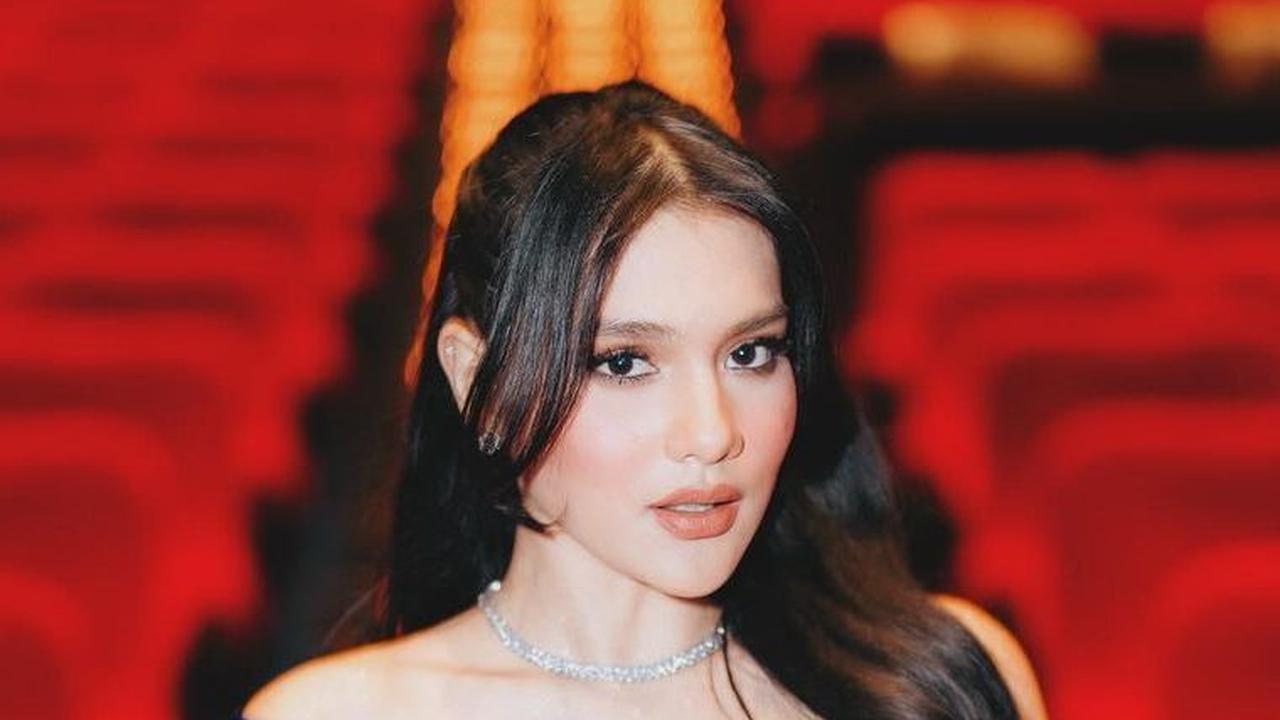 Profil dan Biodata Davina Karamoy <br>