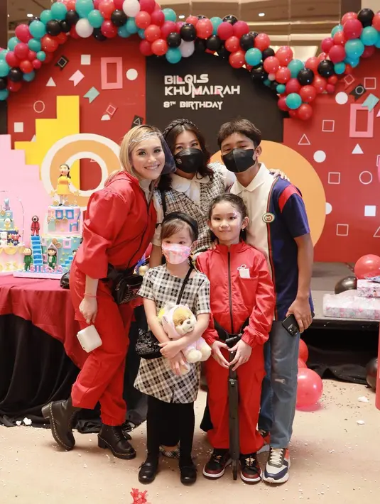 Ultah anak Ayu Ting TIng ke-8 (Instagram/ayutingting92)