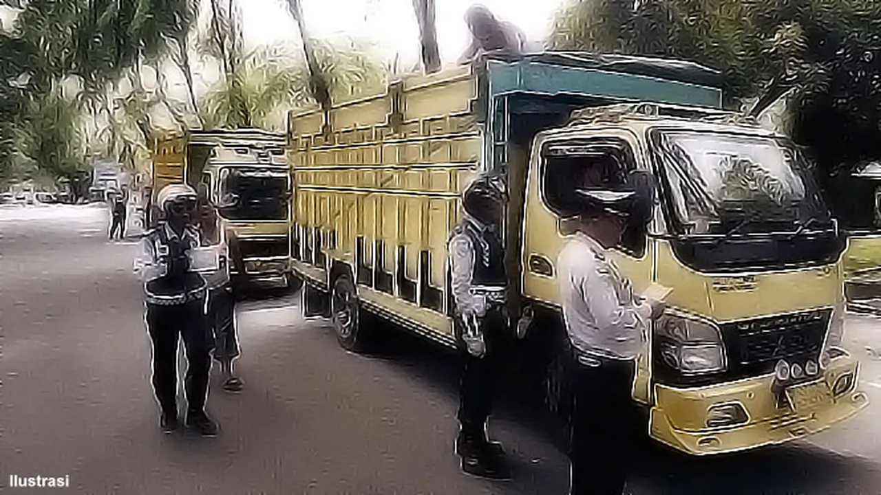 truk-ditilang-130926b.jpg