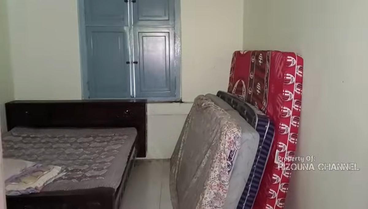 Kondisi Rumah Kosong Diduga Milik Almarhum Dono Warkop DKI