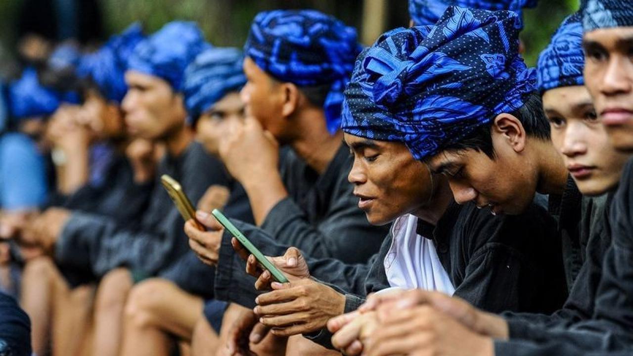 Fakta Unik: Pemdes Kanekes Bantah Warga Badui Ikut Unjuk Rasa di Jakarta, Siapa Rasja Sebenarnya?