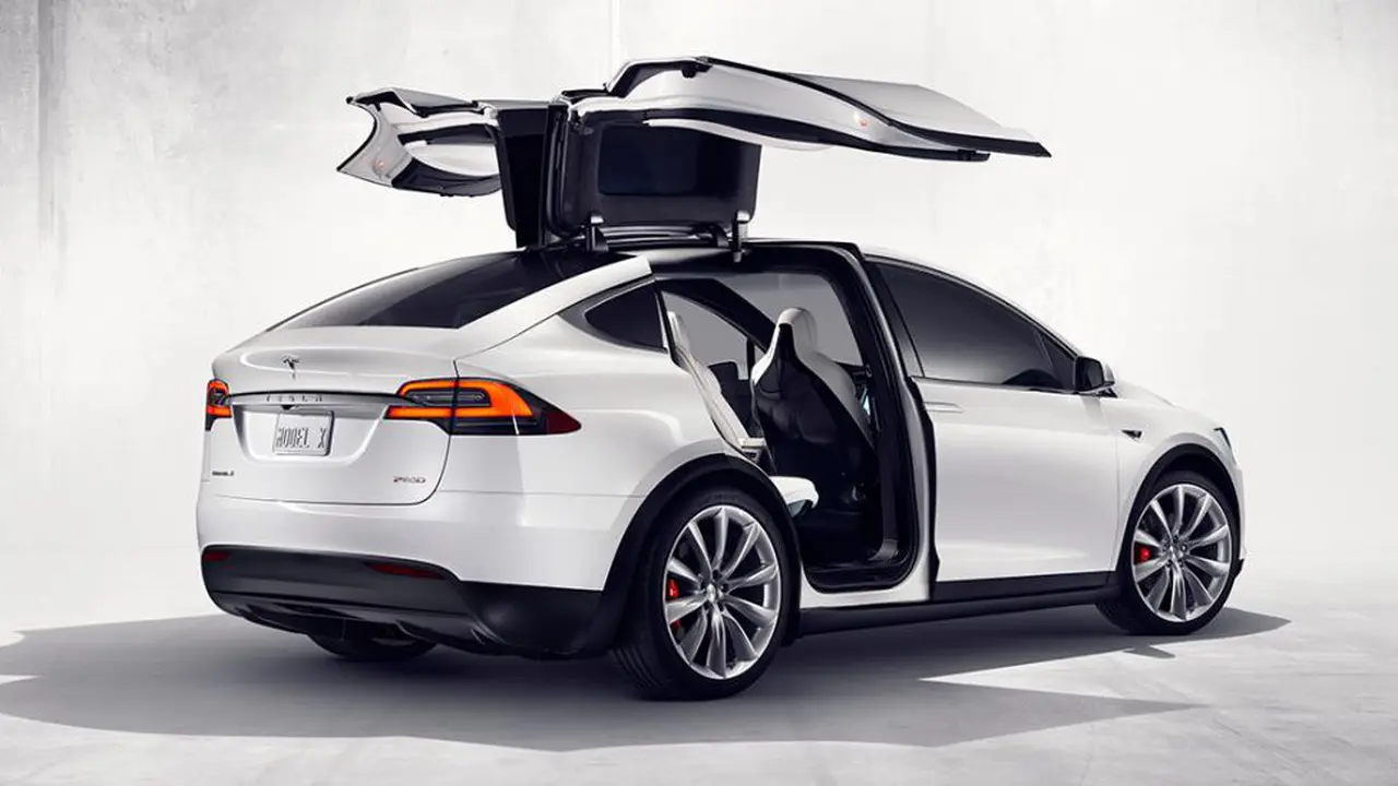 Tesla Model X Signature Series