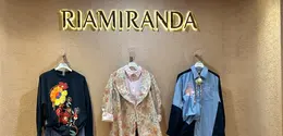 Tren fashion semakin membuka ruang bagi warna berani dan bentuk busana yang tidak biasa untuk menciptakan penampilan yang lebih personal dan ekspresif. (Foto/Dok: Devita Adya)