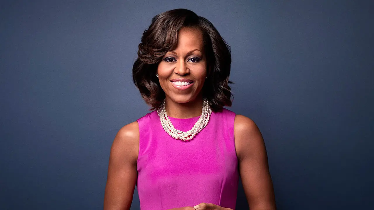 Ini Kata Michelle Obama Jika Ia Bisa Kembali Muda