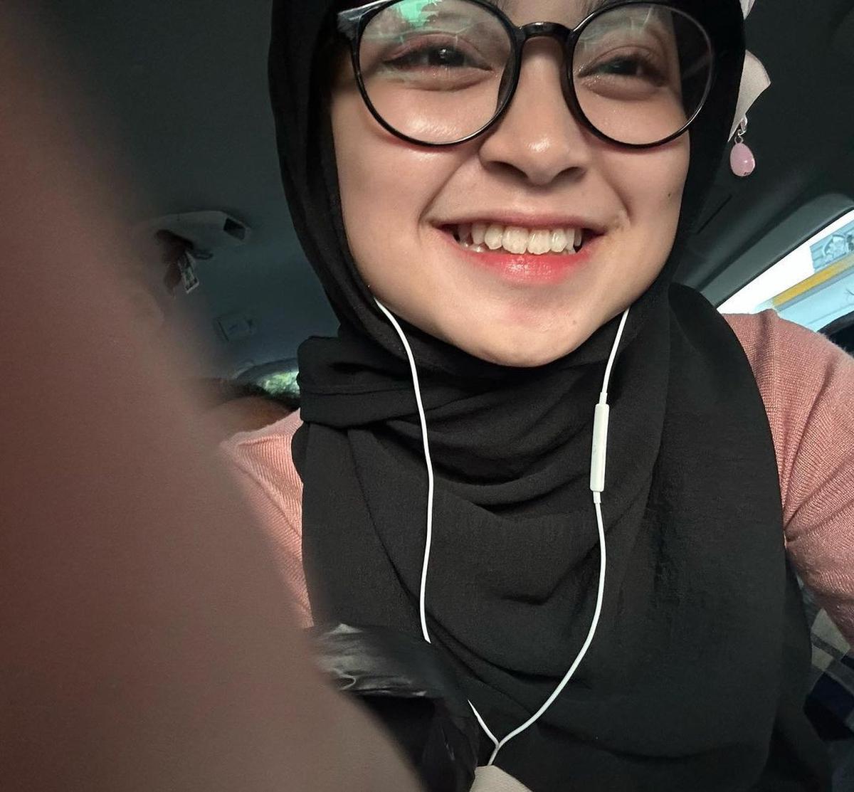Profil dan Potret Cantik Kesya Tamara Anak Limbad yang Curi Perhatian Nonton Konser JKT48