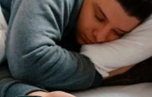 Baru Umur 21 Tahun, Fahri Punya Bisnis Jasa Sleep Call Beromzet Puluhan Juta