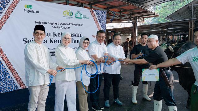 Rohis Pegadaian Tebar Kepedulian Lewat 4.500 Paket Daging Kurban di Momentum Idul Adha