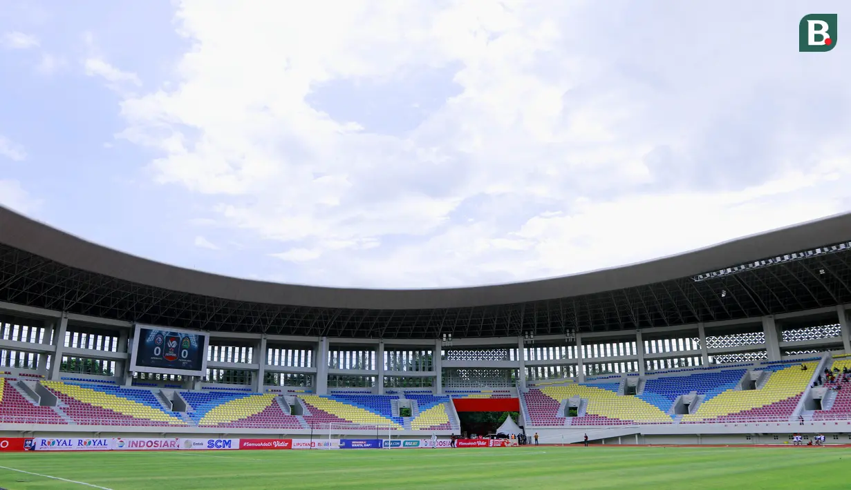 Stadion Manahan Solo yang merupakan salah satu venue Piala Dunia U-20 Tahun 2023 kini digunakan untuk perhelatan Piala Menpora 2021. (Bola.com/M Iqbal Ichsan)