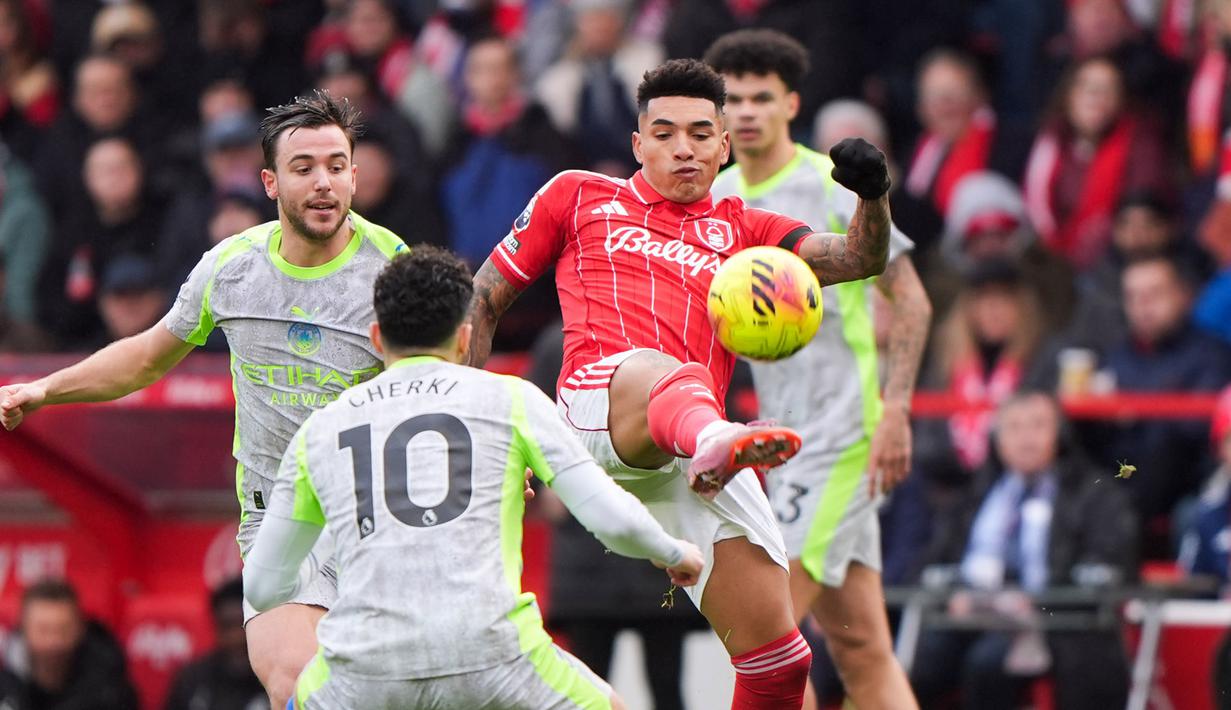 Hasil ini membuat Man City duduk di posisi kedua klasemen Premier League dengan 40 poin. Sementara, kubu Nottingham kini berada di posisi ke-17 dengan 18 poin. (Joe Giddens/PA via AP)