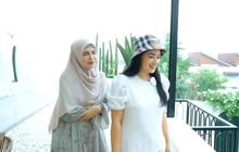10 Potret Rooftop Rumah Shireen Sungkar, Nuansa Tropis ala Bali yang Bikin Betah