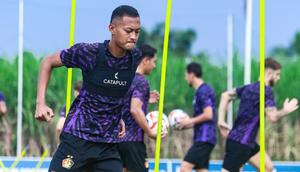 Gelandang muda Persik Kediri, Rifki Ray Farandi. (Bola.com/Gatot Sumitro)