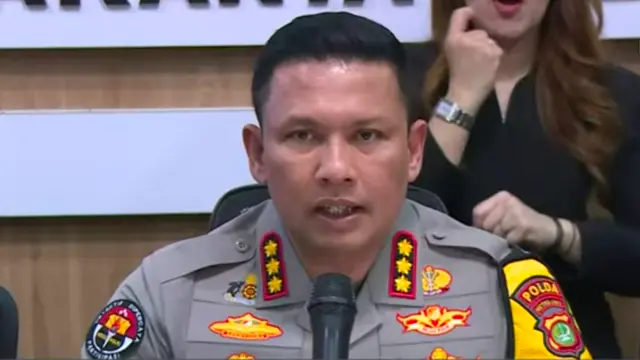 Kabid Humas Polda Metro Jaya, Kombes Pol Budi Hermanto saat memberi Keterangan Pers terkait kematian Alvaro Kiano Nugroho. (Liputan6)