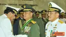 Citizen6, Jakarta: Tanda Kehormatan kepada 105 Pati TNI tersebut berupa Bintang Dharma dan Bintang Yudha Dharma Pratama kepada 4 Pati TNI. Diantaranya Letjen TNI Junianto Haroen dan Letjen TNI Moeldoko. (Pengirim: Badarudin Bakri).