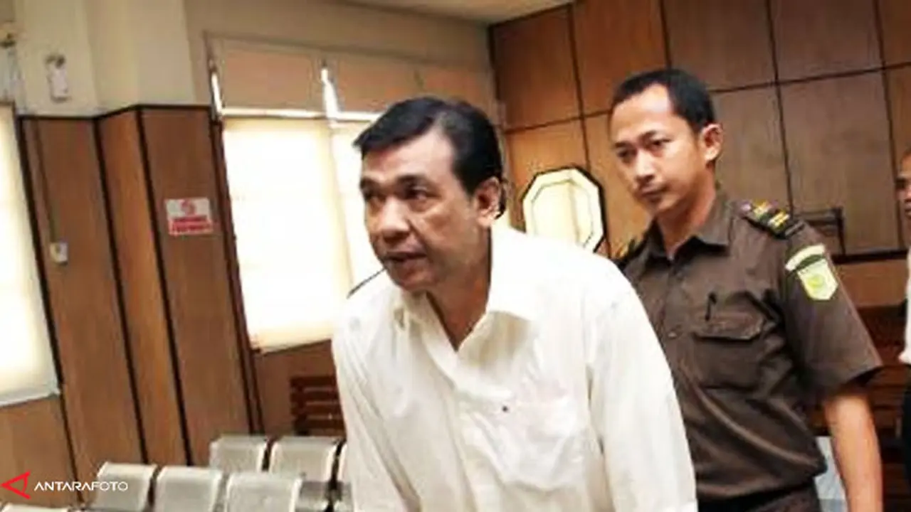 imam-sarifin130123b.jpg