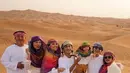 Terlepas dari isu yang beredar, banyak yang menilai bahwa Jordi Onsu hanya menikmati keberagaman budaya tanpa maksud tertentu. Ramadan memang sering menjadi momen bagi banyak orang untuk lebih mendalami nilai spiritual, termasuk dengan mencoba pakaian khas muslim. (Liputan6.com/IG/@jordionsu)
