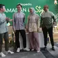 [ki-ka] CEO dan Founder ZM Zaskia Mecca Muhammad Haykal Kamil, Category Development Senior Lead Tokopedia Aldhy Darmayo, Chief Commercial Office Ria Miranda Yaya Wulandari, serta CEO dan Founder Fatih Indonesia Fahmi Hendrawan berbincang dalam acara Media Briefing Tokopedia Hadirkan Ramadan in Style 2023 untuk #LengkapiRamadan Masyarakat di Jakarta (31/03/2023). (Liputan6.com)