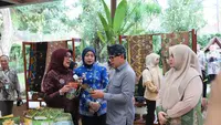 Cara Wamendagri Bima Arya Dorong Pemda Percepat Digitalisasi UMKM Genjot Perekonomian Daerah