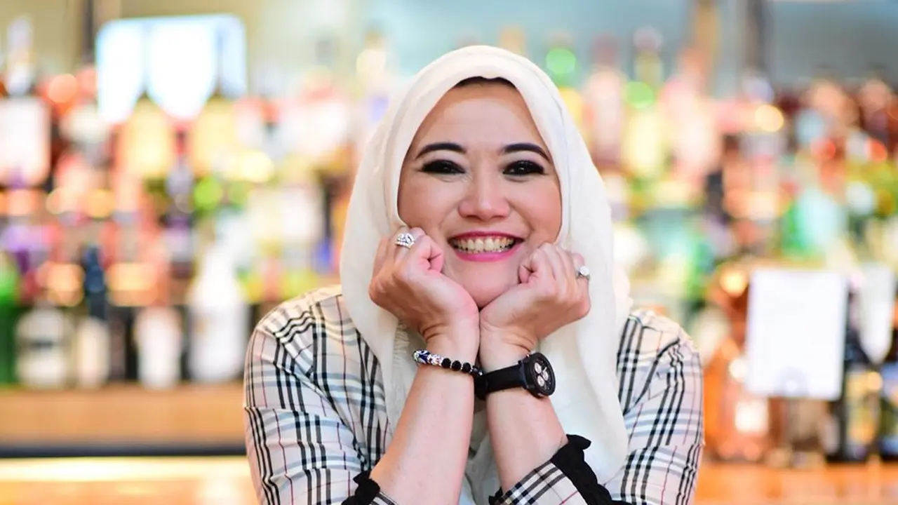 Shanty Widhiyanti Istri Mendiang Sys Ns