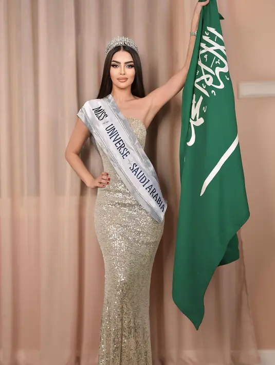 <p>Untuk pertama dalam sejarah, Arab Saudi mengirimkan wakil pertamanya ke Miss Universe. [@rumy_alqahtani]</p>