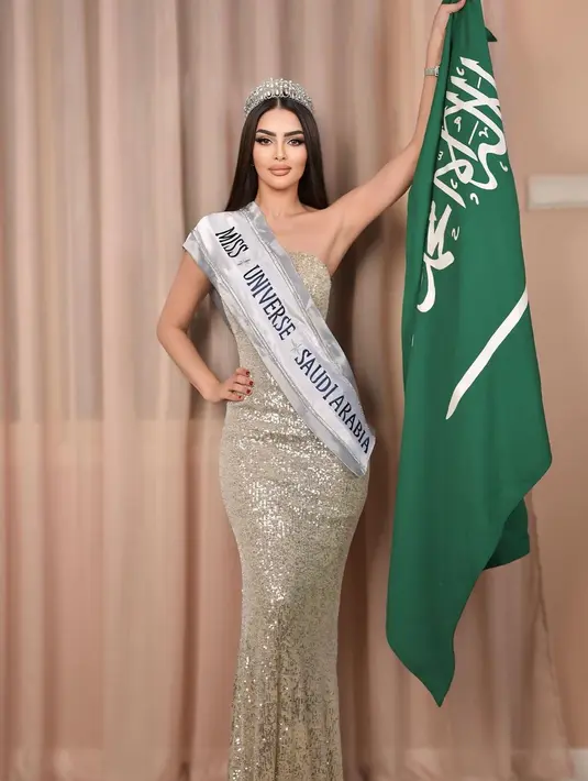 <p>Untuk pertama dalam sejarah, Arab Saudi mengirimkan wakil pertamanya ke Miss Universe. [@rumy_alqahtani]</p>