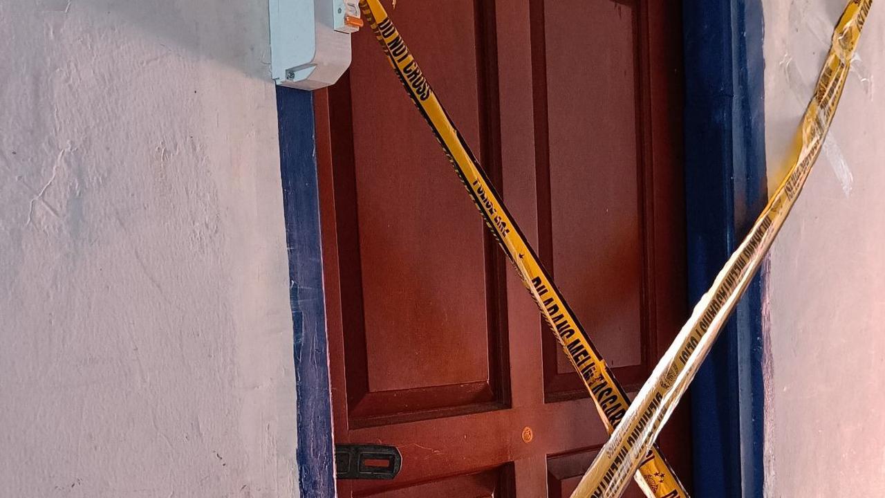 Iyung mengungkapkan, tidak mengetahui secara persis latar belakang korban karena selama bertempat tinggal tidak pernah melapor ke dirinya.<br>