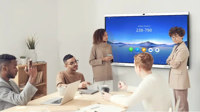 Menciptakan Ruang Kerja Pintar di Tengah Pandemi dengan Perangkat Digital yang Tepat