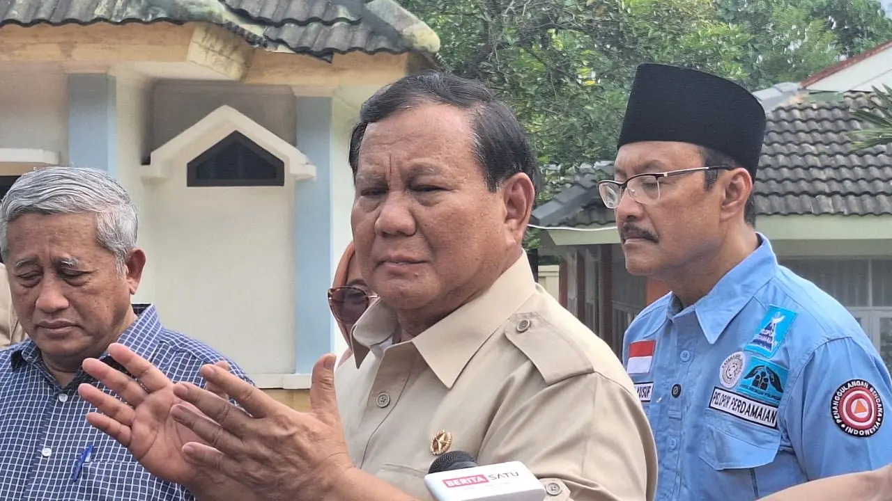 Presiden Prabowo Subianto Tinjau Sekolah Rakyat
