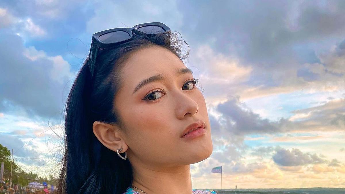 Amanda Caesa Lepas Status Musisi Indie, Kini Resmi Gabung di Wecord Evermore