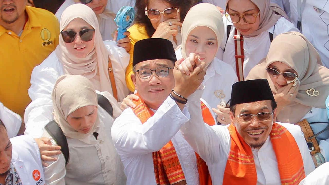 Ridwan Kamil dan Suswono daftar Pilkada Jakarta ke KPU