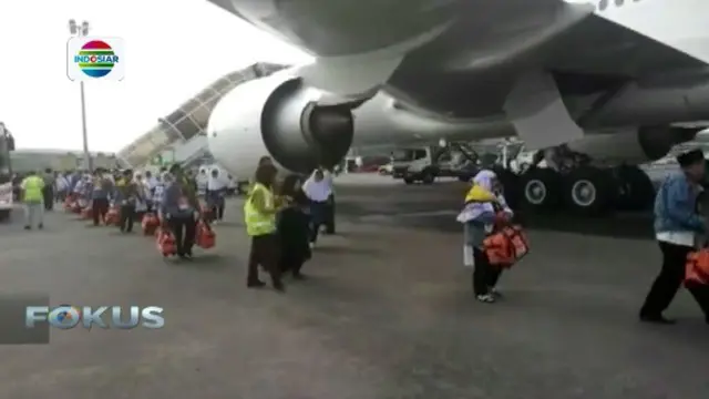 Pengoperasian pemberangkatan jamaah calon haji embarkasi Bandara Halimperdanakusuma, akhirnya resmi dialihkan ke Soetta.