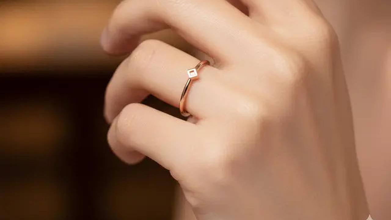 Model Cincin 24 Karat 1 Gram yang Elegan, Pelengkap Fashion untuk Berbagai Acara