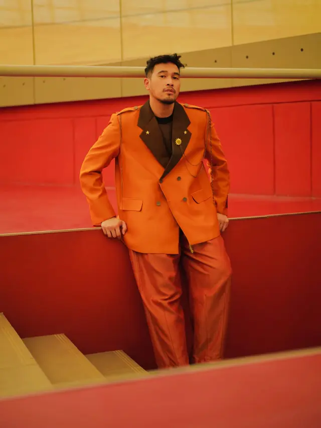 Adrian Khalif merilis single I'm So Pretty
