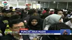 Diperkirakan hari ini akan menjadi puncak arus mudik, seiring tibanya hari libur karyawan swasta.