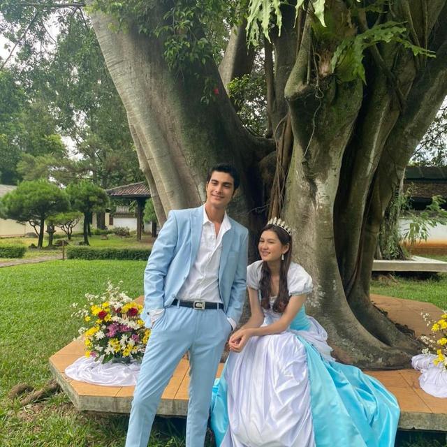 6 Potret Kebersamaan Cinta Brian dan Zoe Jackson Ini Bak Prewedding, Bikin Baper